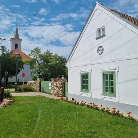 公寓 Villakali 鲍洛托瑙考利